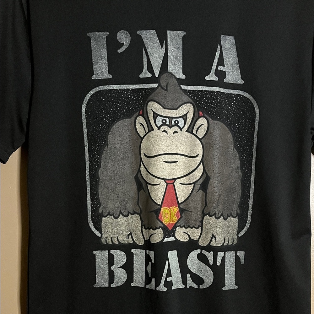 😄Donkey Kong tshirt I am a beast
